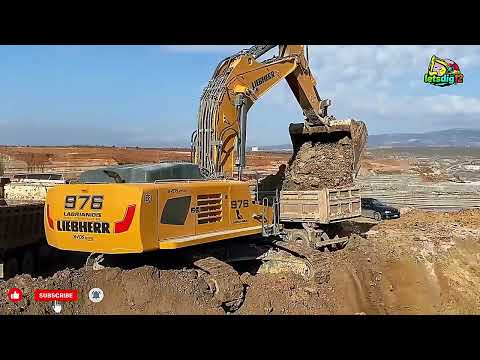 Liebherr 976 Loading Mercedes & MAN Trucks | Caterpillar 6015B Excavator Two-Pass Power Show