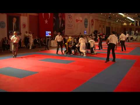 Giulia Cavallaro v Nannouch Van Gysel WAKO World Championships 2013