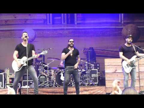 Revolverheld feat. Rea Garvey "Das kann uns keiner nehmen" München 25.07.2015