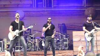 Revolverheld feat. Rea Garvey "Das kann uns keiner nehmen" München 25.07.2015