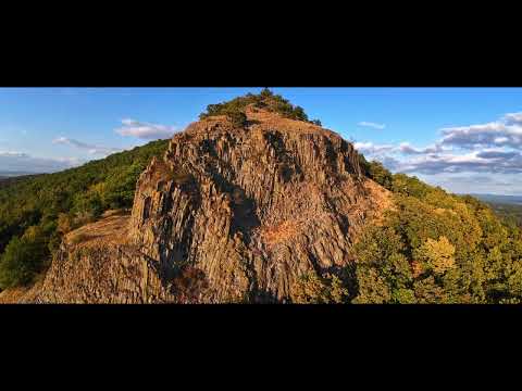 Ajnácskő vára-Szár-kő 4K