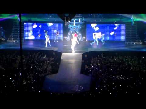 Justin Bieber Hamburg 02/04/2013 'All Around The World'