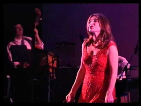 Lina Sastri - Tammurriata nera (dal DVD Lina Rossa)