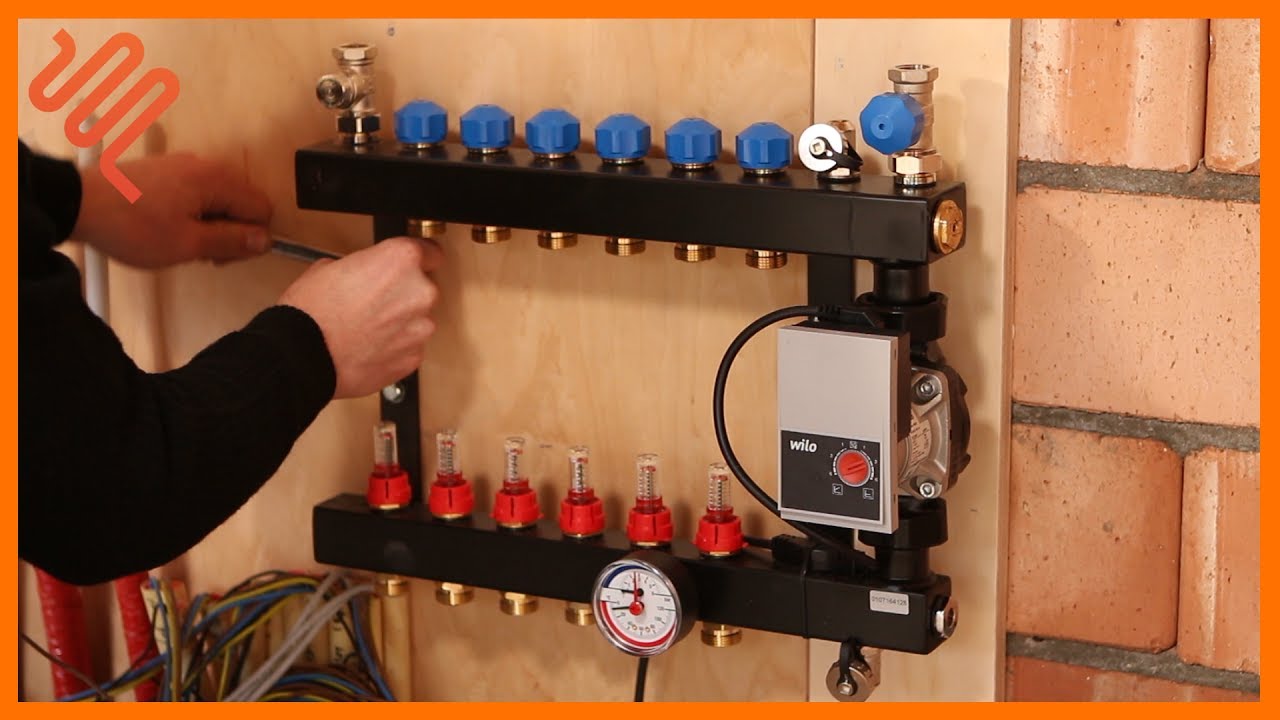 Vloerverwarming verdeler aansluiten (instructiefilm)