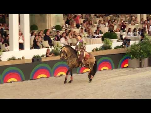 Equitation haute Ecole au Longines Paris Eiffel Jumping