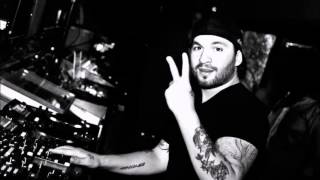 Steve Angello Feat. John Martin - I Feel At Home