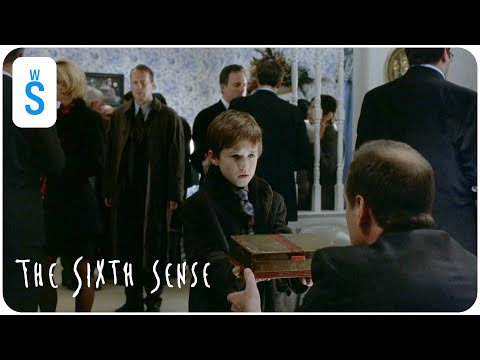 The Sixth Sense (1999) | Scene: Kyra's ghost gives Cole a box, which is opened to reveal a videotape