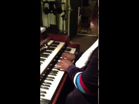 Insane Hammond B3 warm up Shout by Lionel DeWitt Holoman Jr