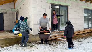 Download lagu Winter Arrives in the Carpathian Mountains ❄️ Family Joy, Snowman & Warm Homemade Food 🥰🌲 mp3