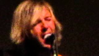 Keith Harkin singing My Love Goes On at Kells Irish Pub