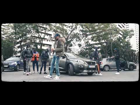 GabinaR - C’est Pas Facile