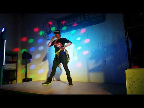 Tackle by Laortis, Starface - Megamix 69 - Trap - Zumba Choreo by Joanna Weintritt