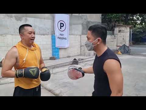 Mitts Boxing 10