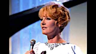 Petula Clark THE HAPPIEST CHRISTMAS