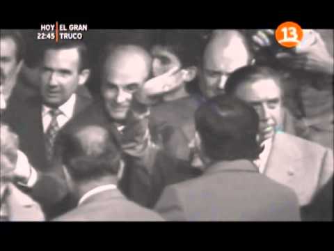 Festival de Viña es interrumpido para aplaudir a Pinochet en plena dictadura