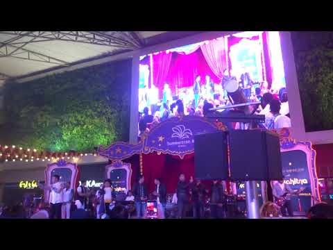 Kahitna & 5 Romeo ~ Counting Down to 2019 & Auld Lang Syne (Summarecon Mal Bekasi)
