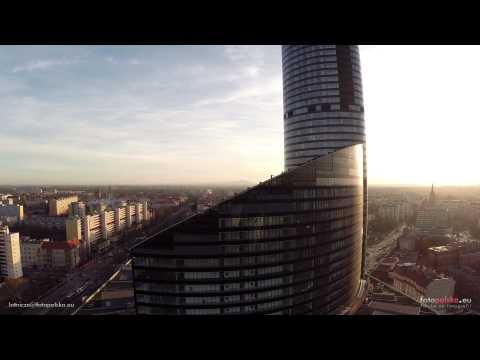 Sky Tower, ulica Powstańców Śląskich