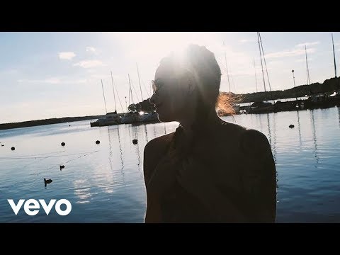 Ewelina Lisowska - Prosta sprawa (Official Music Video)