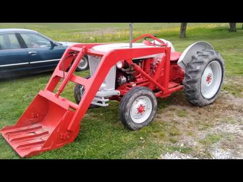 1954 Ford Tractor with loader plus 4 attachments