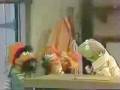 Sesame Street News Flash The Elves And The Shoemaker
