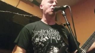 Dying fetus destroy the opposition