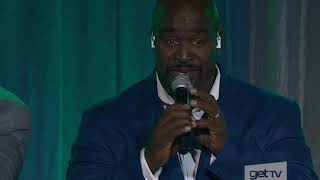 THE SOUL & SPIRIT OF CHRISTMAS - Take 6 sings "You're A Mean One, Mr. Grinch"