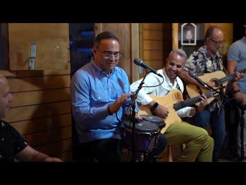 Descarga de Bongó de Gilberto Santa Rosa (Live Sesiones Desde La Loma)