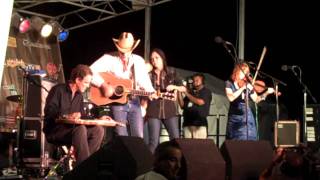&quot;Weight of the World&quot; -Christy McWilson with Dave Alvin - Live at the Santa Monica Pier 8/6/09