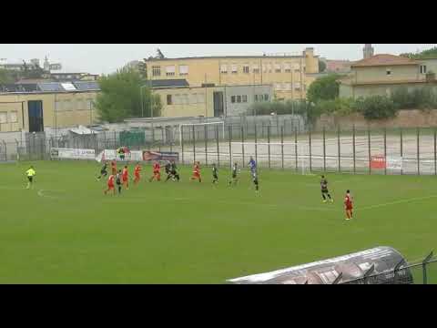 Punizione Jesina Fabriano Cerreto