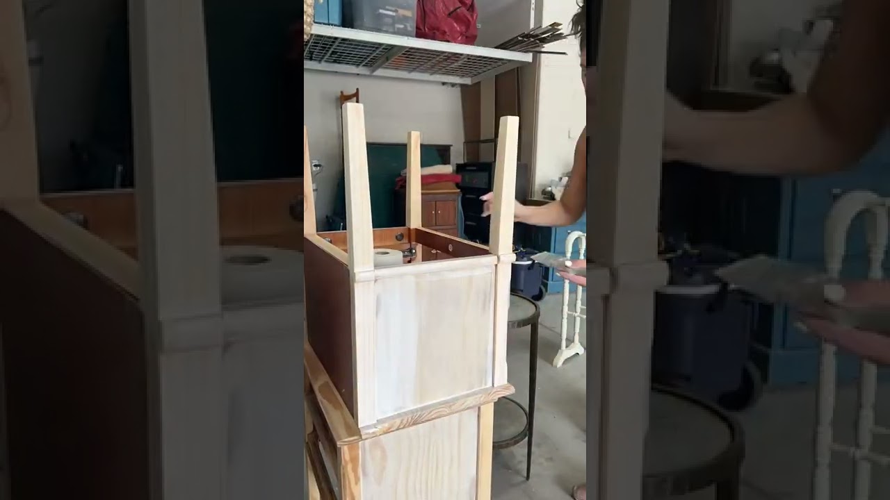 Watch video Always wanted to know how to lighten your wood Here’s a tutorial on how to white wash wood. Now Always wanted to know how to lighten your wood Here’s a tutorial on how to white wash wood.