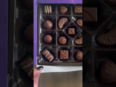 Cadbury milk tray 🍫 😍😋 #asmr #shorts