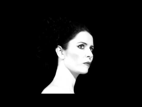 Jazz - Kira Skov (2012) - Am I mad? (HD Audio)