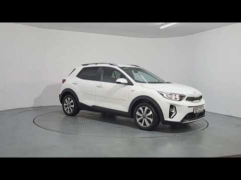 Kia Stonic K2 1.0 Petrol Manual - Image 2