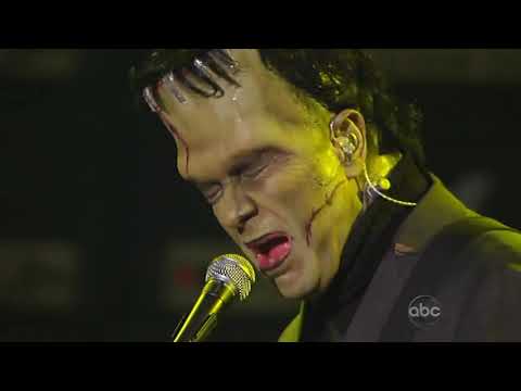 Megadeth - Public Enemy No.1 (Halloween LIVE)