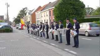 preview picture of video 'Trommelkorps brandweer Wichelen'