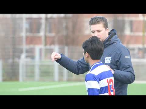 SV Leidschenveen JO17-1 - OLIVEO JO17-1 1e klasse voetbal wedstrijd