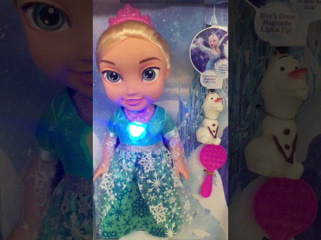Vídeo relacionado con Mattel Disney Frozen Toys, muñeca Elsa Cantante con Ropa Exclusiva, Canta Let It Go de la película de Disney Frozen, Regalos para niños, JFH84