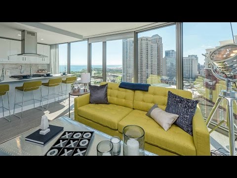Tour a South Loop 2-bedroom, 2-bath model at 1001 South State