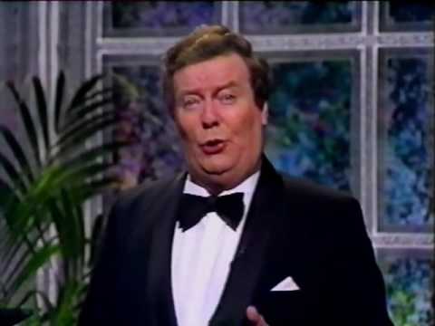 Stuart Burrows Sings -  I Hear You Calling Me