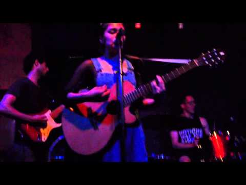 Buffalo Moon live at Glasslands