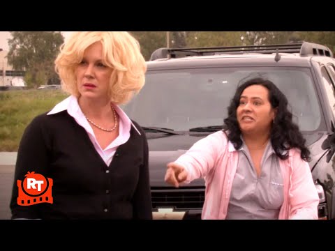 Weeds - Celia's Car Crash (S2E1) | Movieclips (Weeds - Celia's Car Crash (S2E1) | Movieclips)