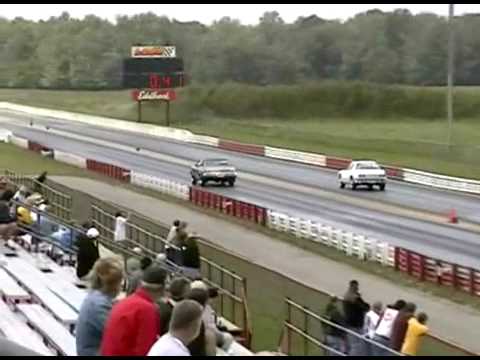 1963 Avanti R2 vs 1972 Grand Prix