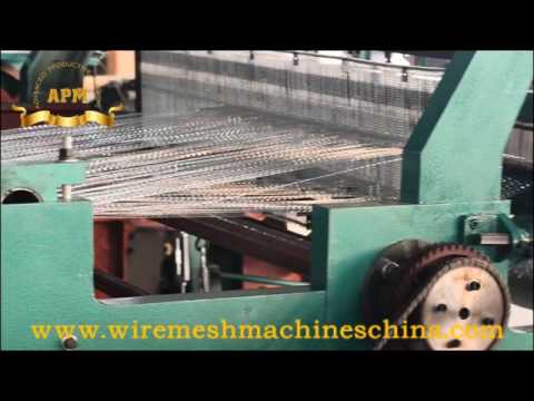 Automatic crimped wire mesh machine