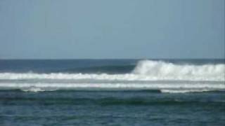 preview picture of video 'surfing bali,serangan'