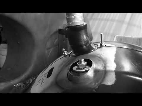 Vespa Carrozzeria, Custom Mudgard, Front Brake and Suspension Conversion, Schweißkurs bei Mobylas