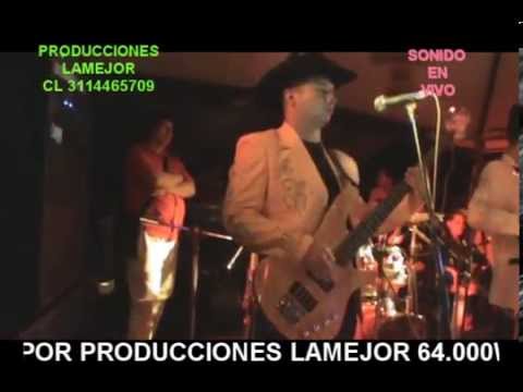 Uriel Henao en vivo   El policia torcido