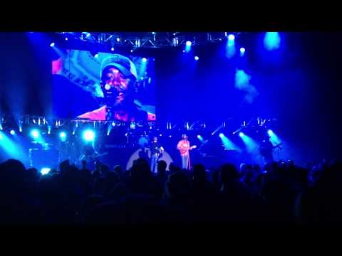 Hootie and The Blowfish - Desert Mountain Showdown