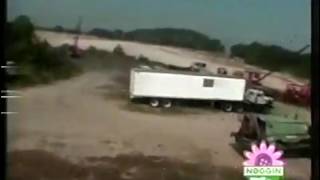 Sesame Street - When You See With a Birdie&#39;s Eye (Pigeon)