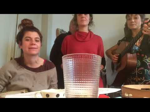 Alessio Lega e De Soda Sister - Però mi vuole bene 2019