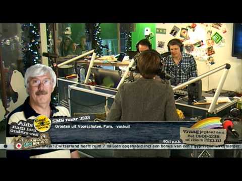 Omg he john bakker is dronken #sr10  hahaha geweldig @ serious request